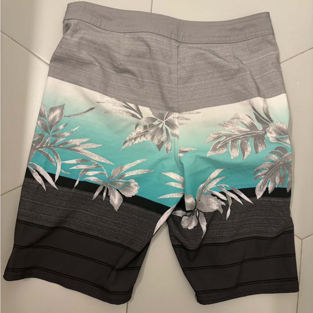 Oneill pool trunks Size M Men - Picture 9 of 9